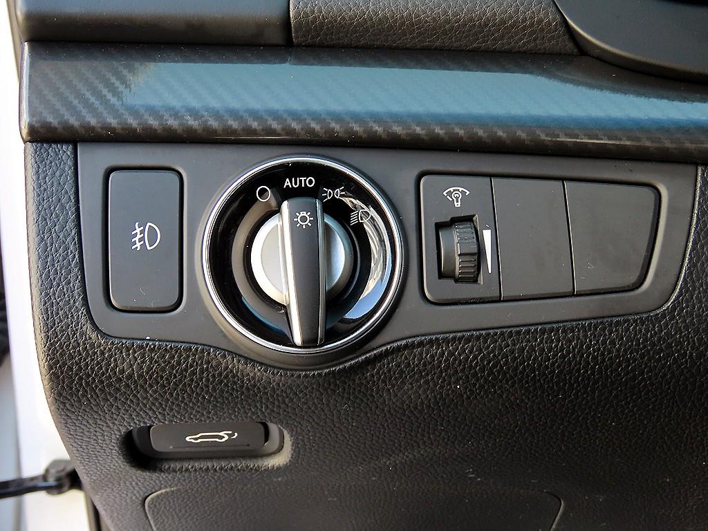 HYUNDAI i40 - Vista 12