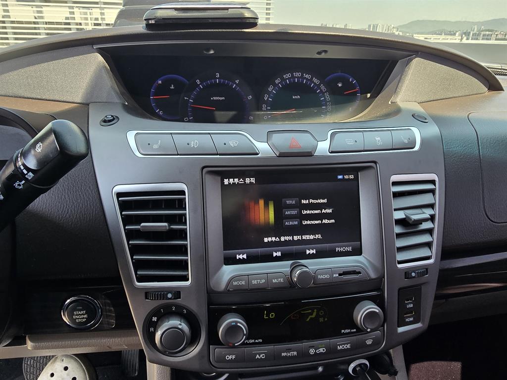 Ssangyong Korando - Vista 7