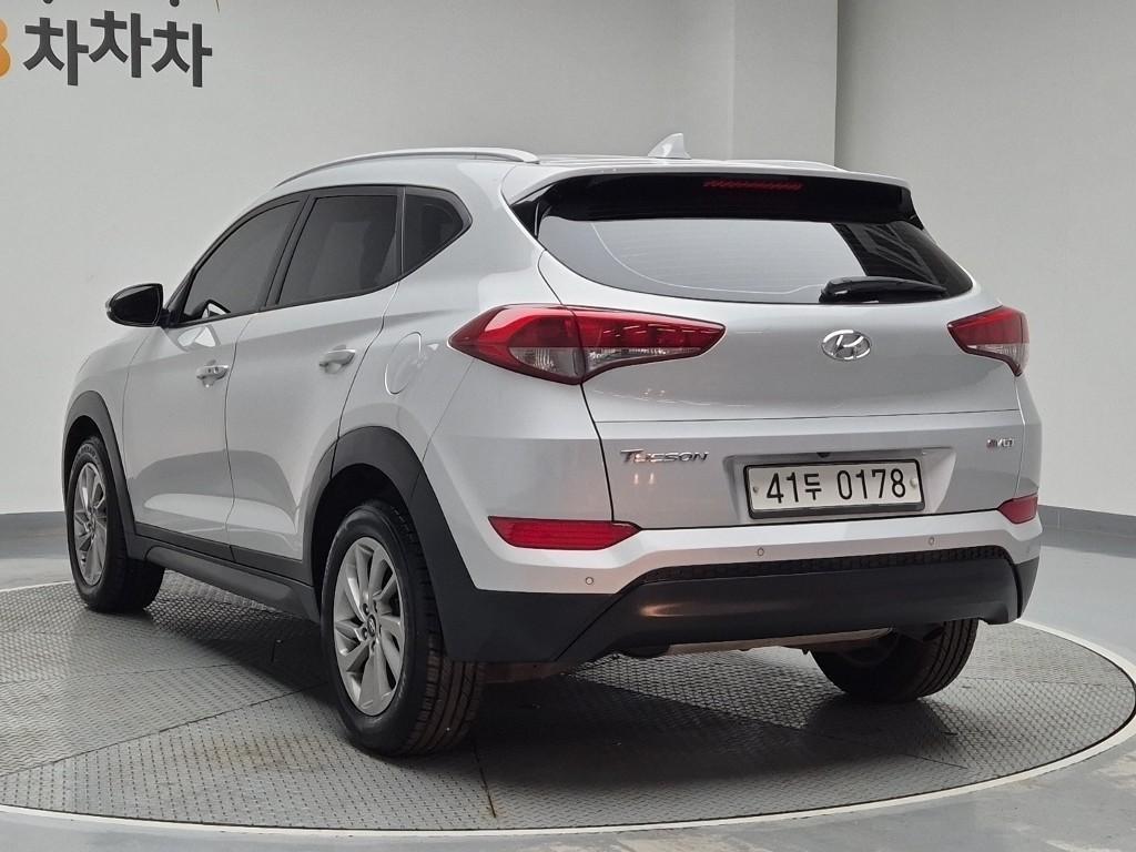 HYUNDAI Tucson - Vista 2