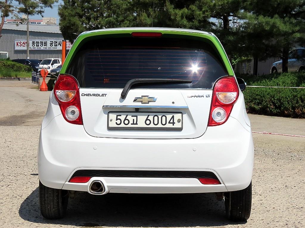 Chevrolet Spark - Vista 4