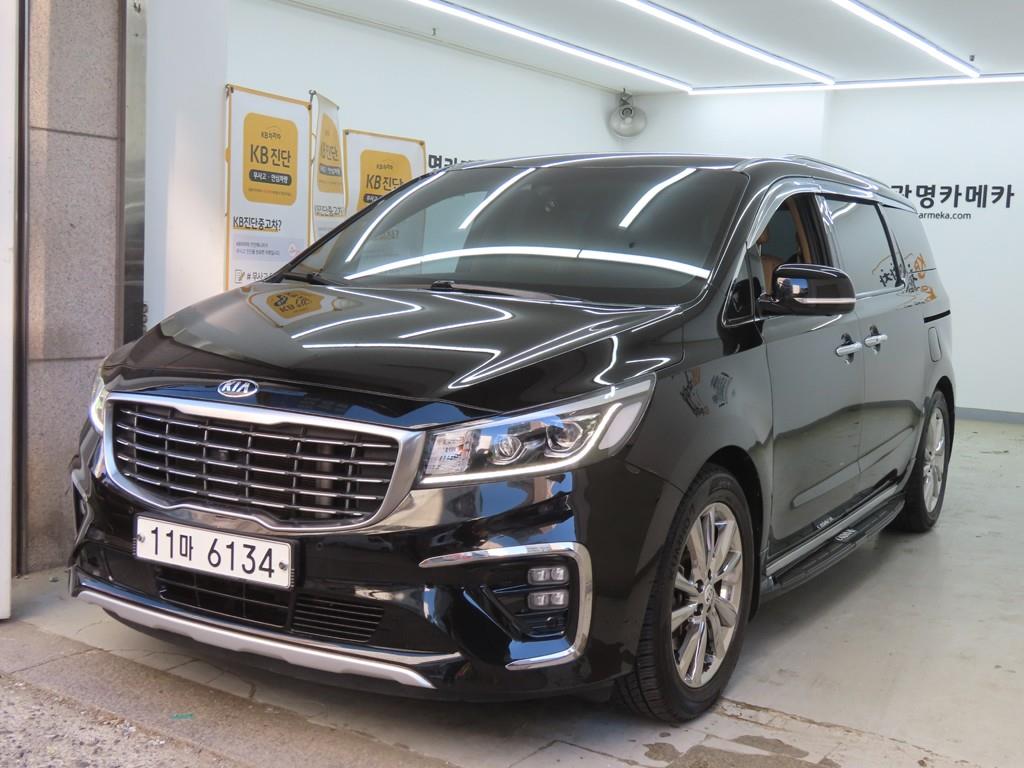 KIA Carnival - Vista 2
