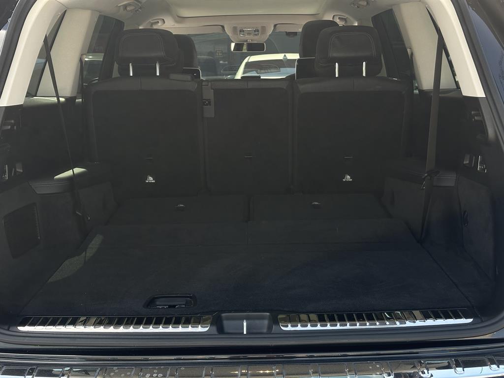 Mercedes Benz GLS Class - Vista 9