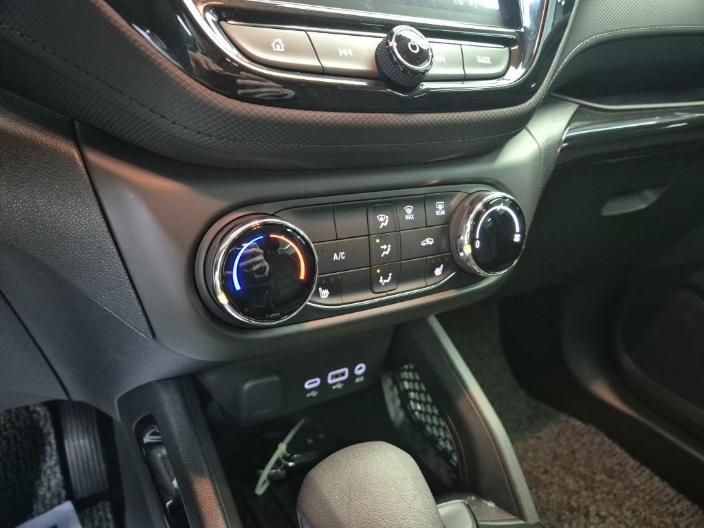Chevrolet Trail Blazer 2021 Gris - Importación desde Corea - HF Imports Iquique - Foto 15