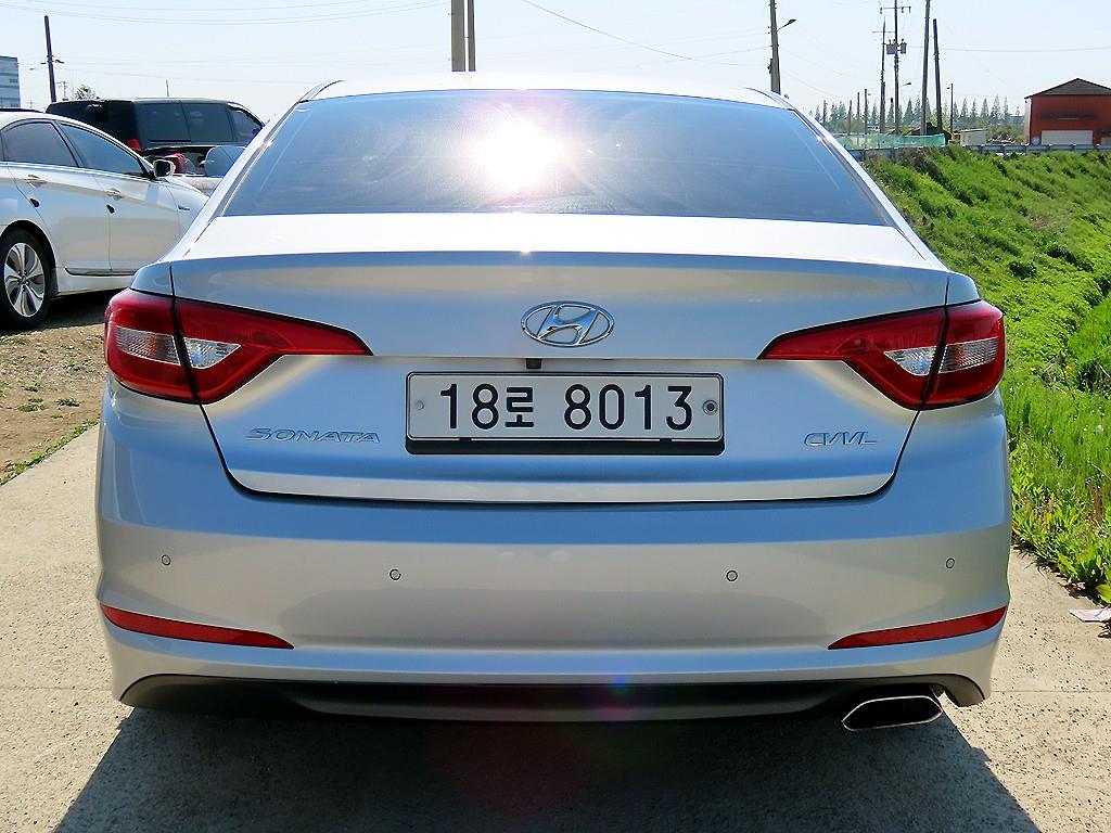 HYUNDAI Sonata - Vista 4