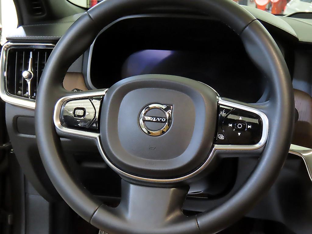 Volvo S90 - Vista 8
