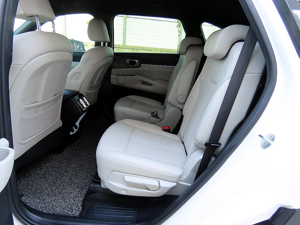 KIA Sorento - Vista 6