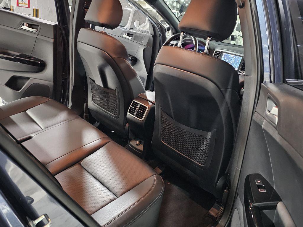 KIA Sportage - Vista 11