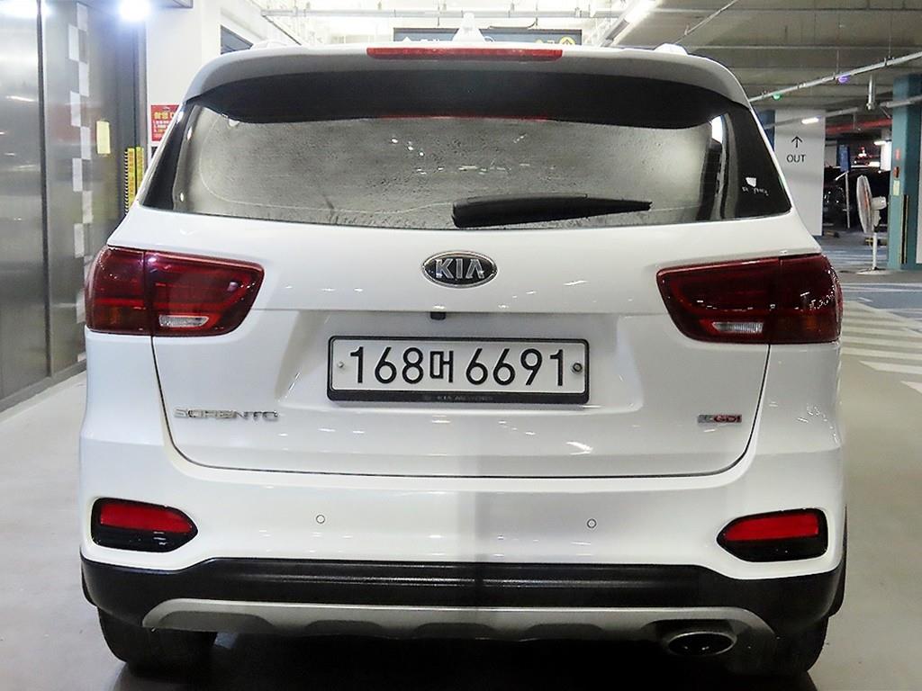 KIA Sorento - Vista 5