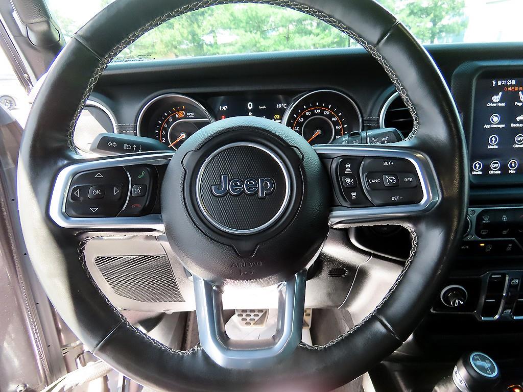 Jeep Wrangler - Vista 9