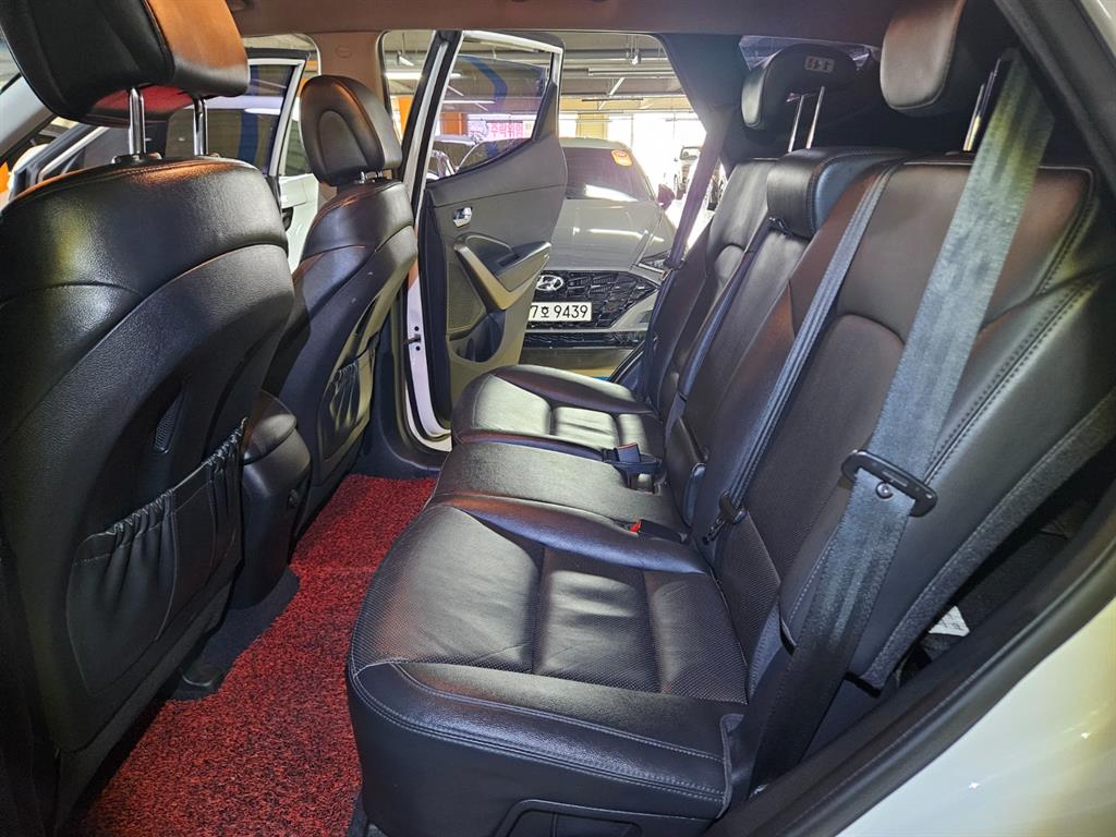 HYUNDAI Santa Fe - Vista 12