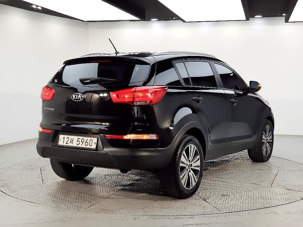 KIA Sportage - Vista 4