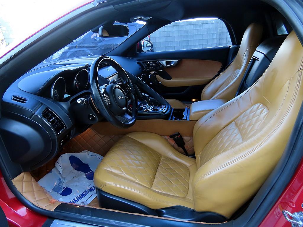 Jaguar F-TYPE - Vista 9