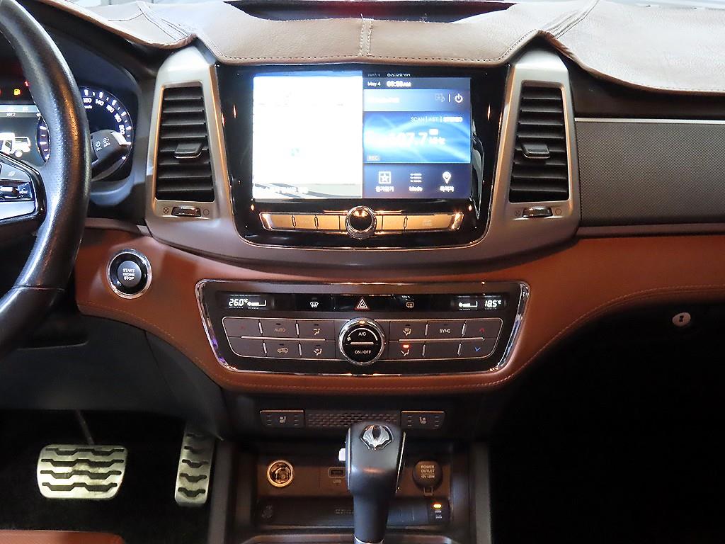 Ssangyong Rexton - Vista 11
