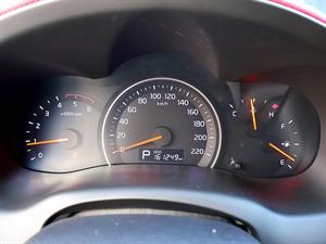KIA Carnival - Vista 12