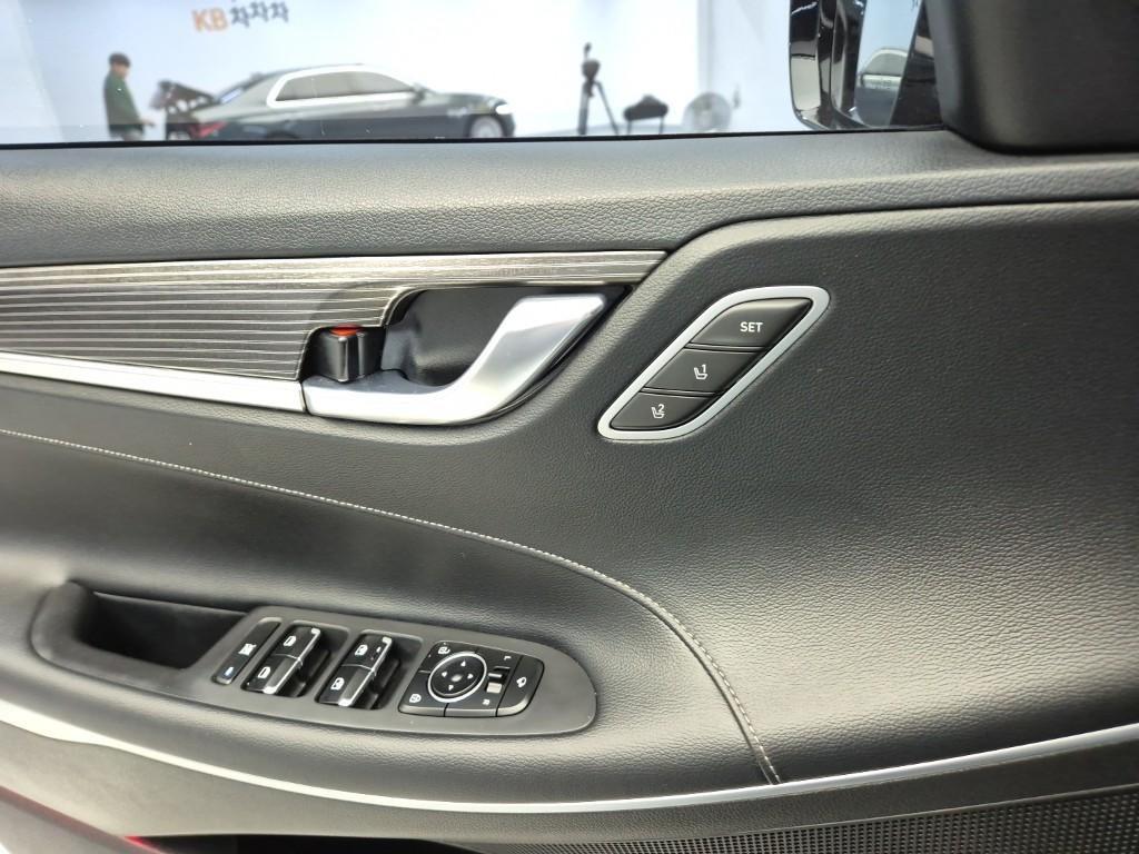 HYUNDAI Grandeur 2018 Negro - Importación desde Corea - HF Imports Iquique - Foto 18