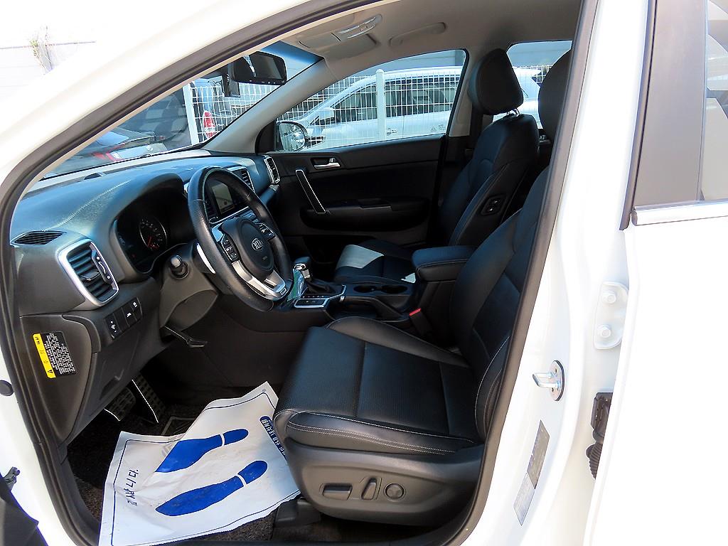 KIA Sportage - Vista 5