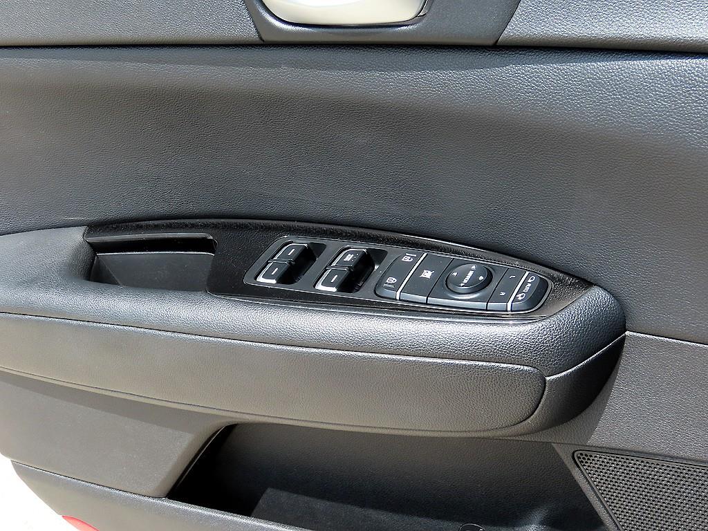 KIA K5 - Vista 11