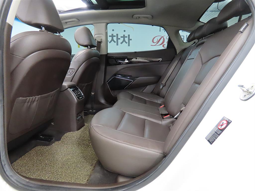 KIA K7 - Vista 6