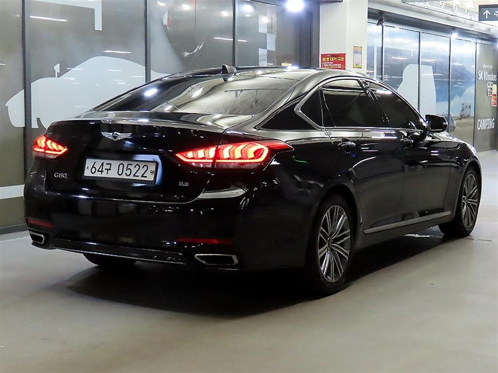 Genesis G80 - Vista 4