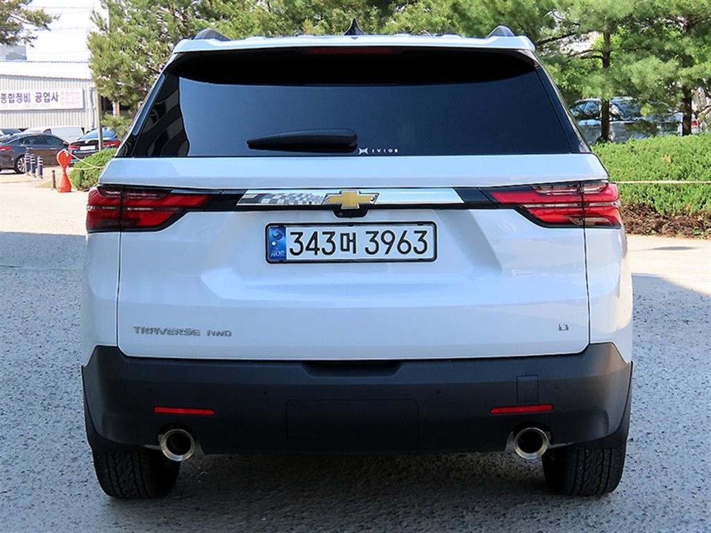 Chevrolet Travers - Vista 4