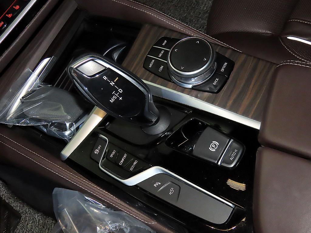 BMW 5 Series - Vista 12
