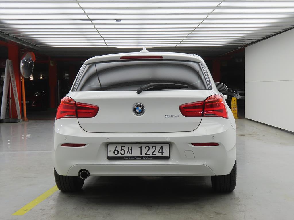BMW 1 series - Vista 3