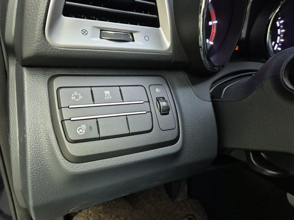 Ssangyong Tivoli 2016 Azul - Importación desde Corea - HF Imports Iquique - Foto 16