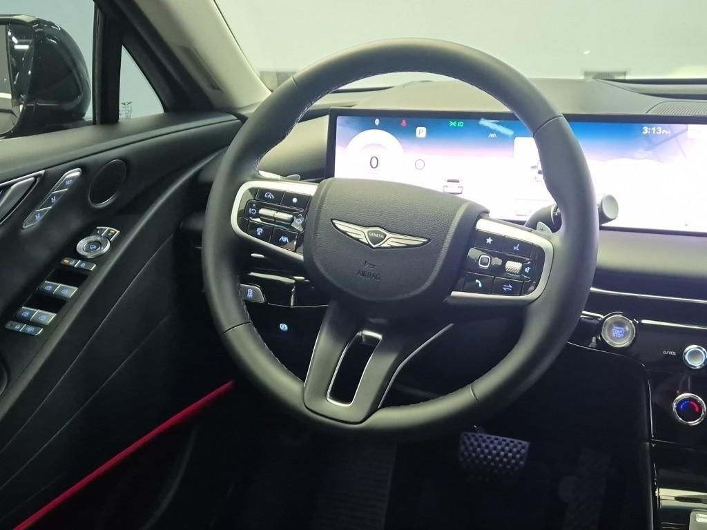 Genesis G80 - Vista 9