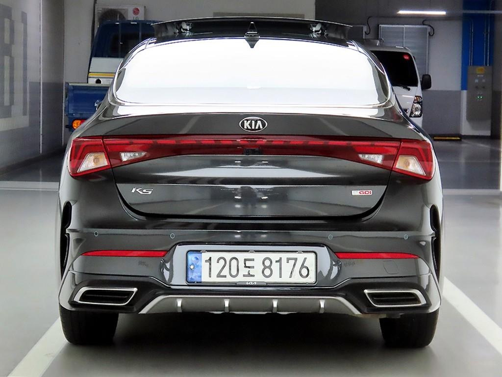 KIA K5 - Vista 3
