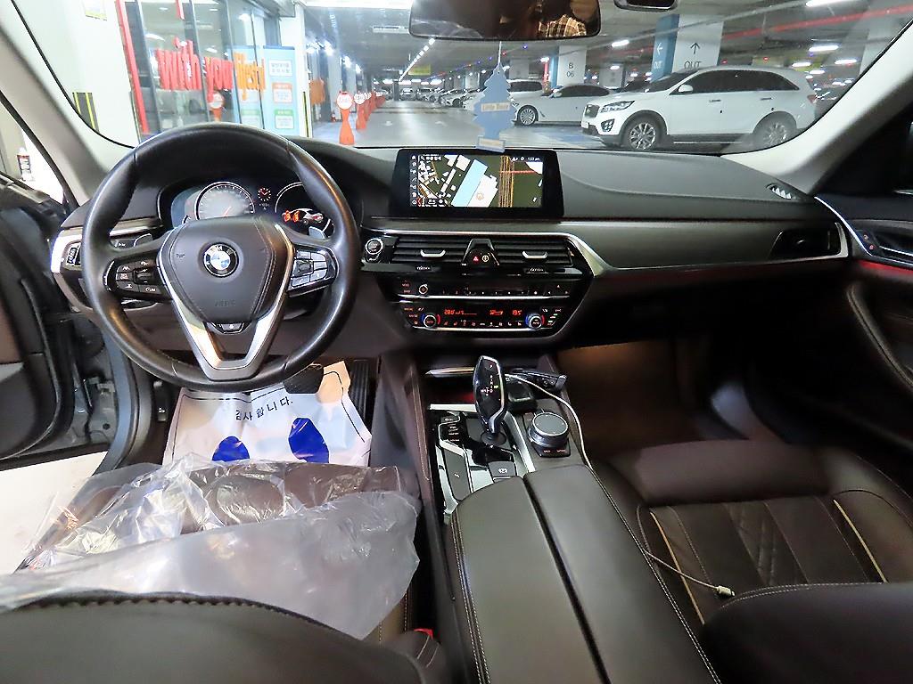 BMW 5 Series - Vista 10