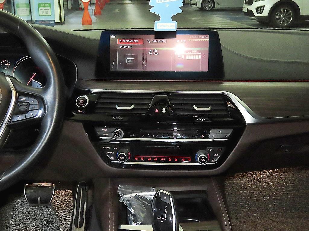 BMW 5 Series - Vista 11