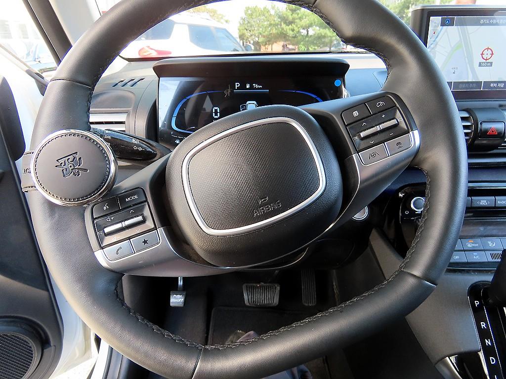 HYUNDAI Casper - Vista 8