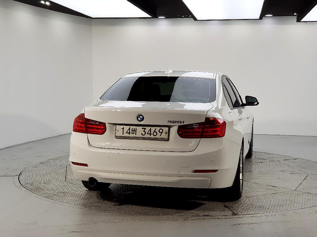 BMW 3 series - Vista 3