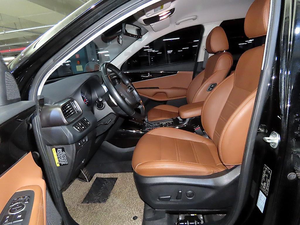 KIA Sorento - Vista 6