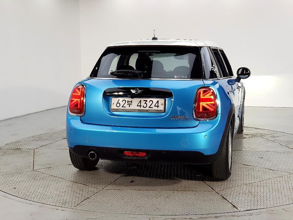 Mini Cooper - Vista 3