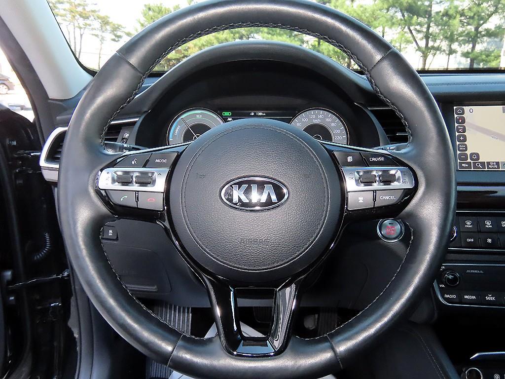 KIA K7 - Vista 8
