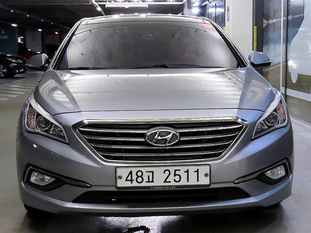 HYUNDAI Sonata - Vista 2