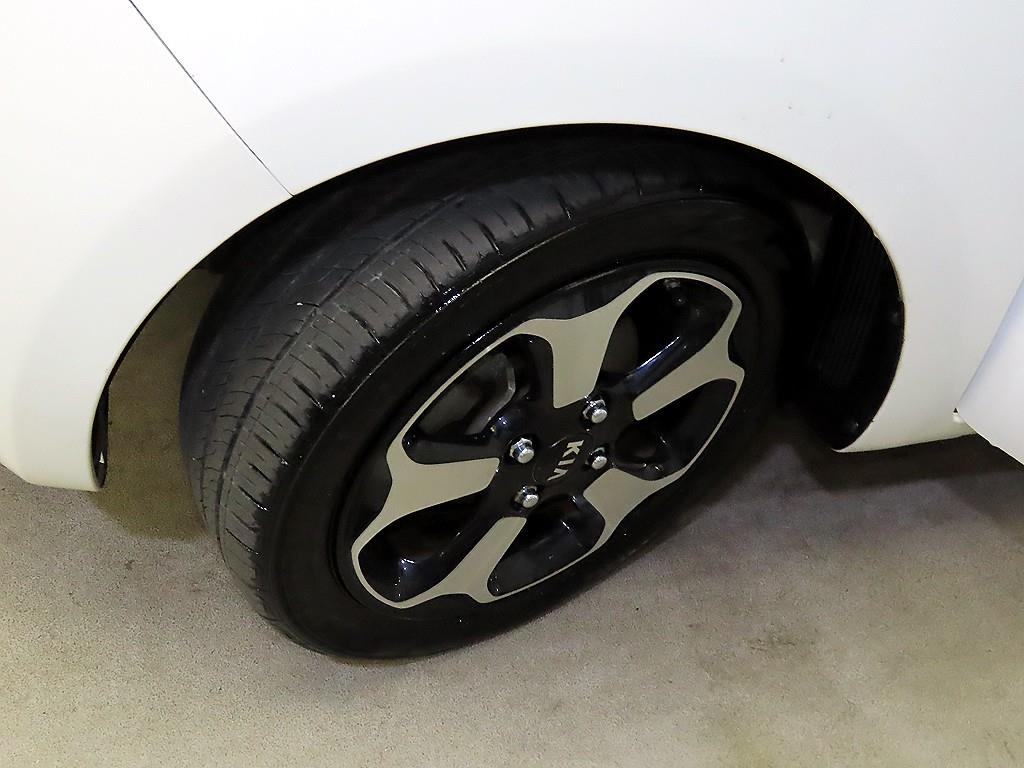 KIA Ray 2016 Blanco - Importación desde Corea - HF Imports Iquique - Foto 20