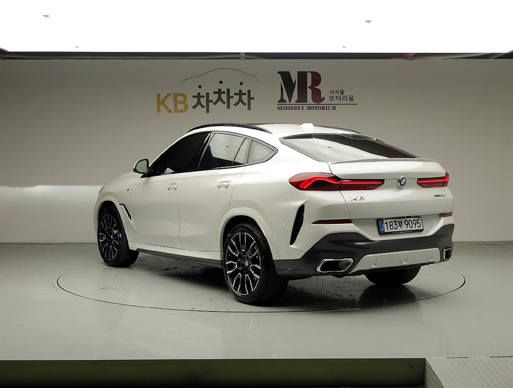 BMW X6 - Vista 4