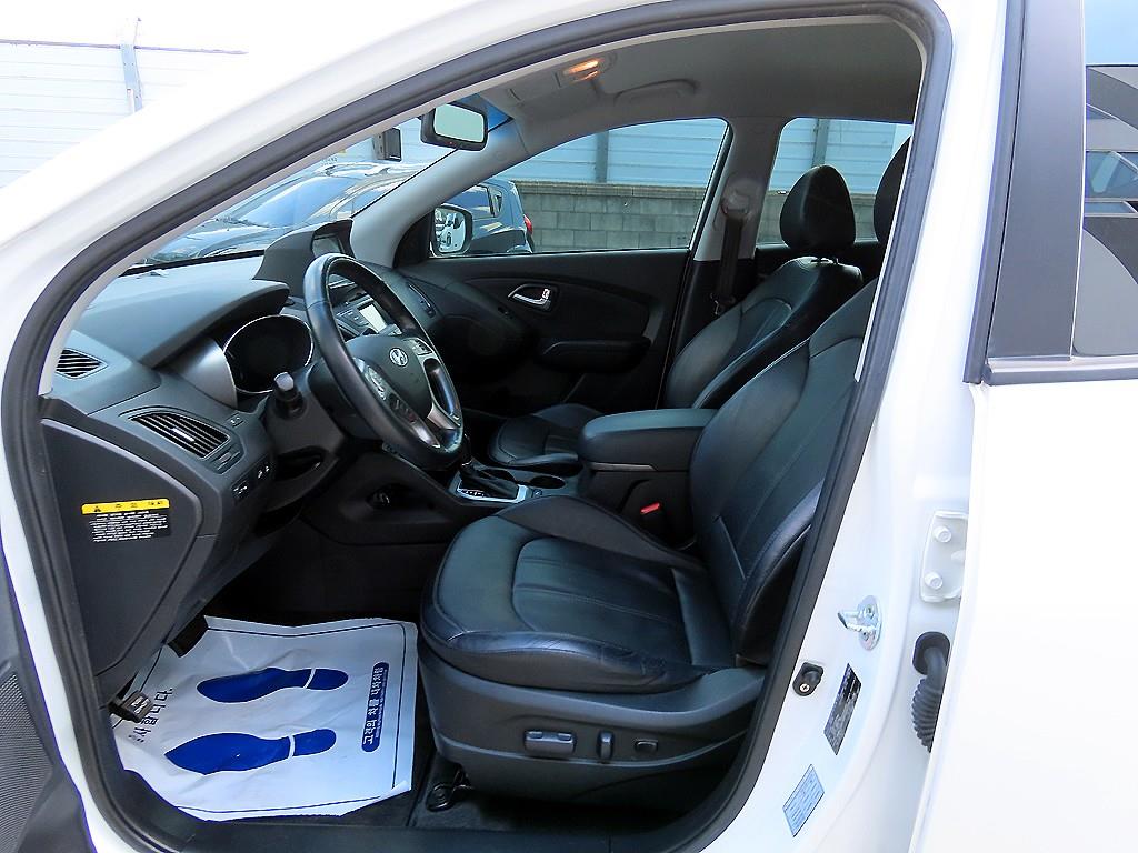 HYUNDAI Tucson - Vista 5