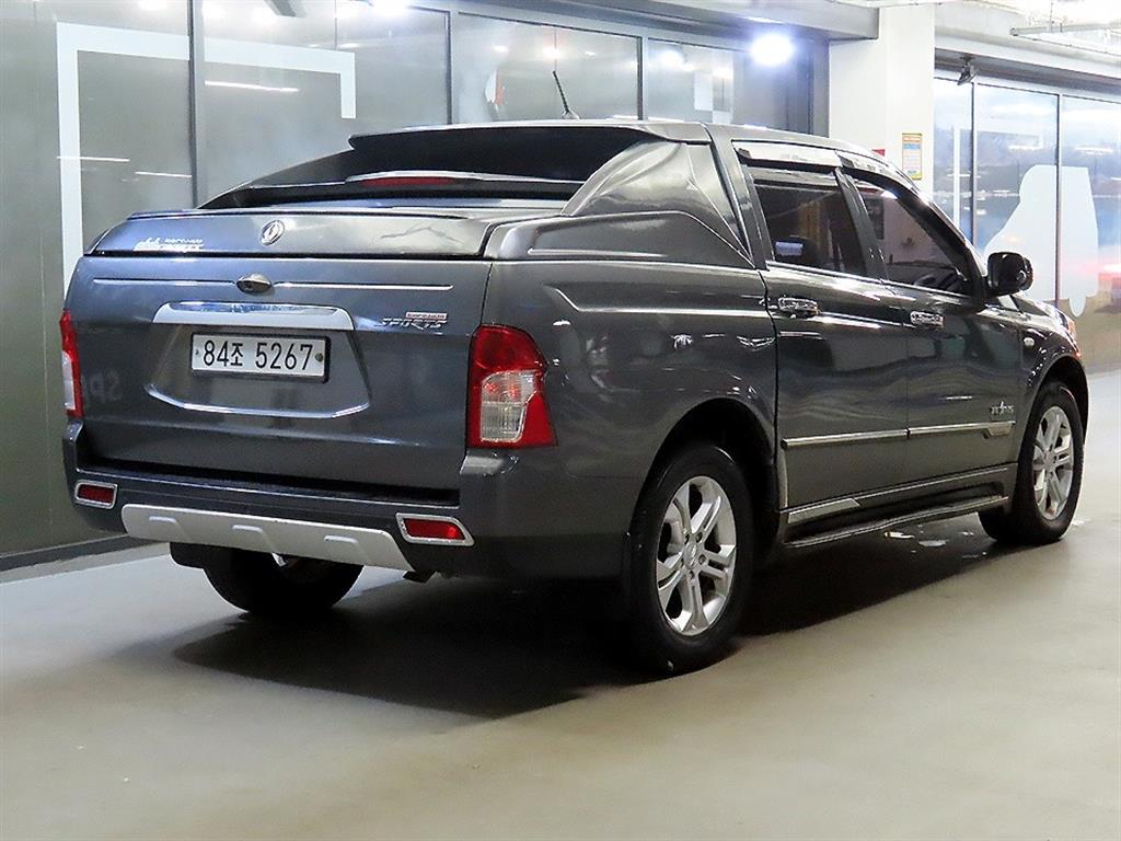 Ssangyong Korando - Vista 4