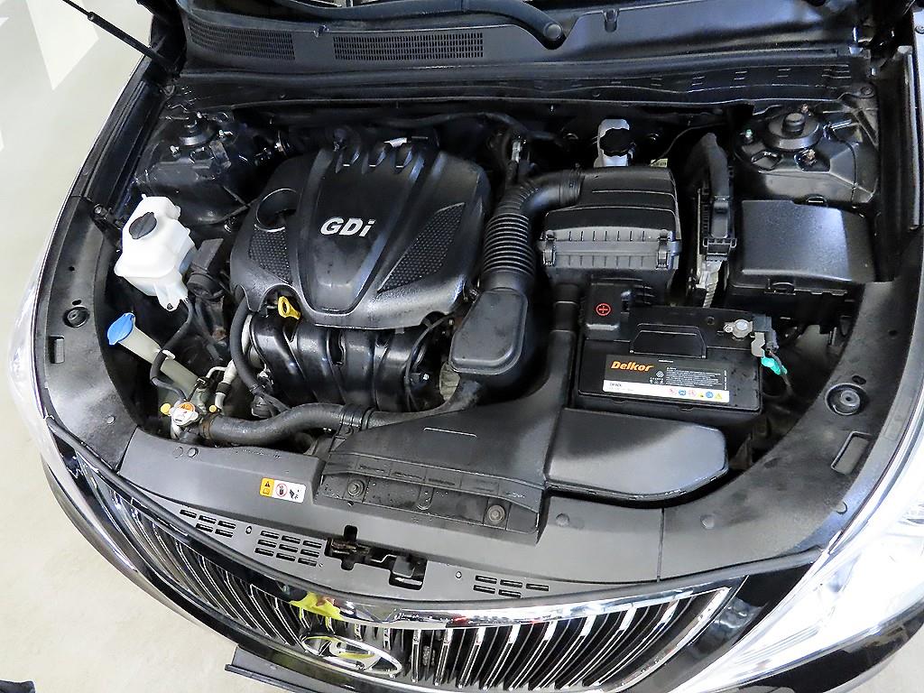 HYUNDAI Grandeur 2014 Negro - Importación desde Corea - HF Imports Iquique - Foto 18