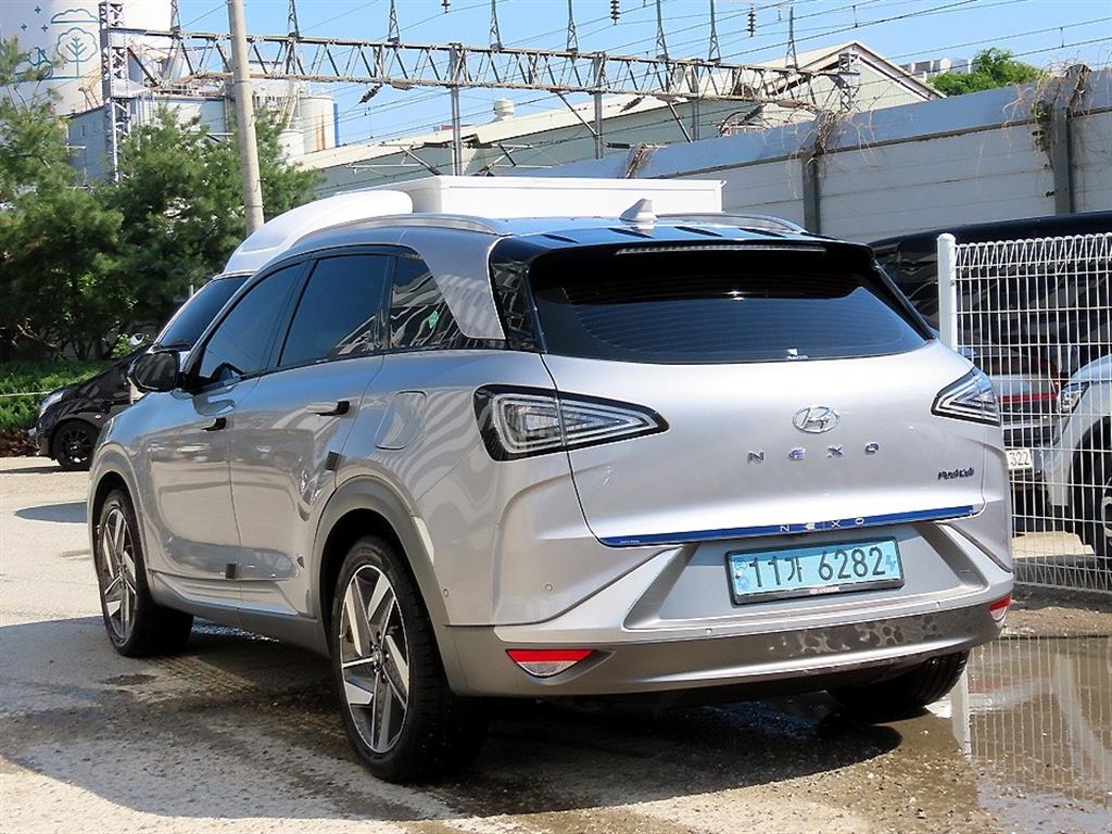 HYUNDAI Nexo - Vista 3