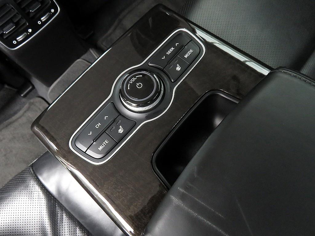 KIA K7 - Vista 8