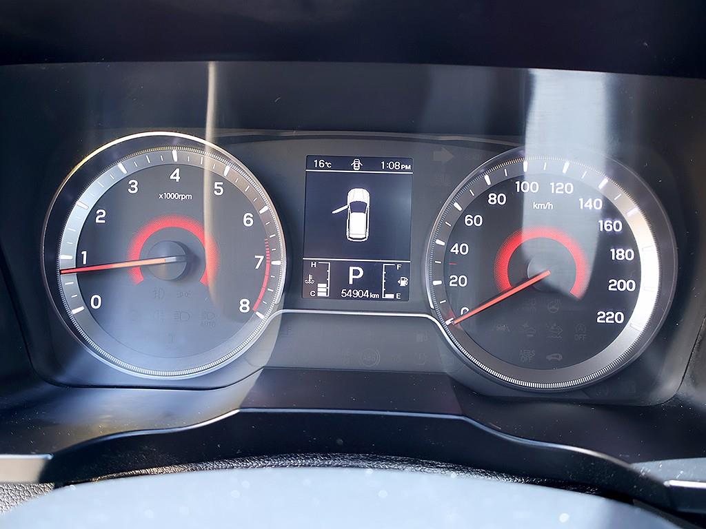 Ssangyong Tivoli - Vista 11