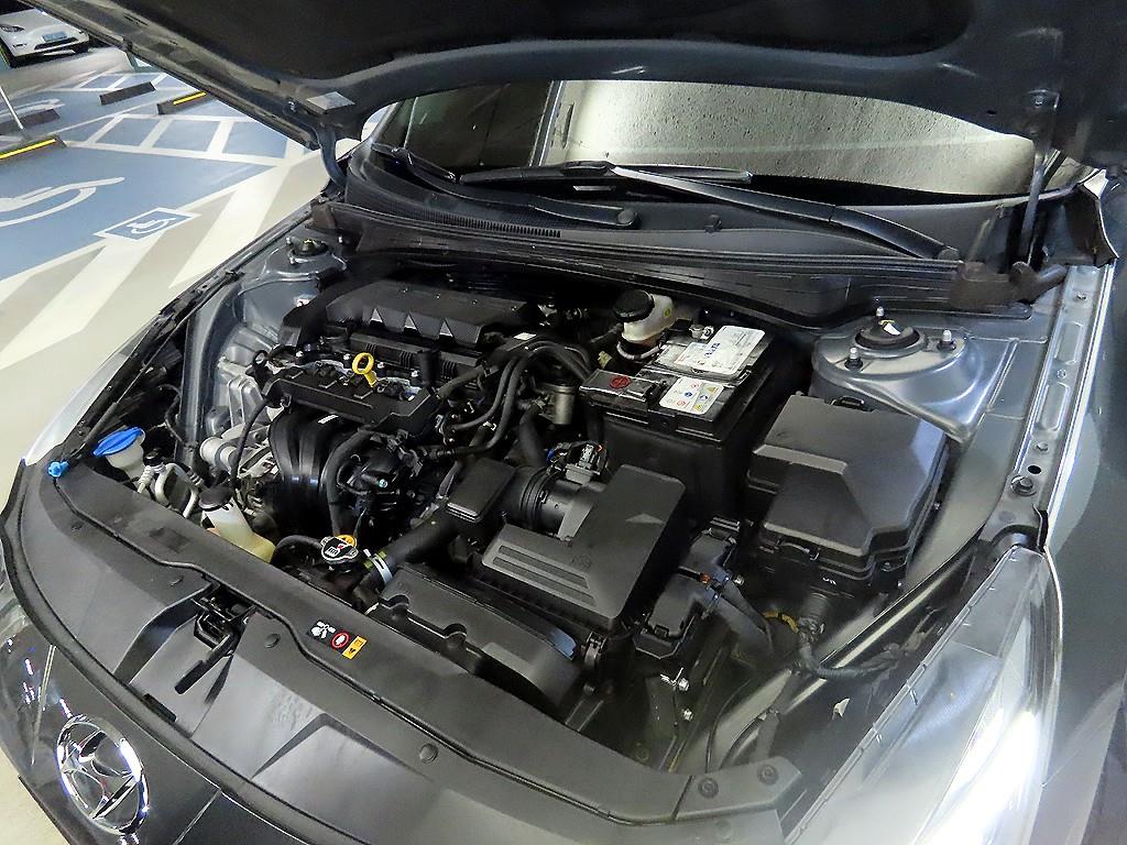 HYUNDAI Avante 2021 Gris - Importación desde Corea - HF Imports Iquique - Foto 18