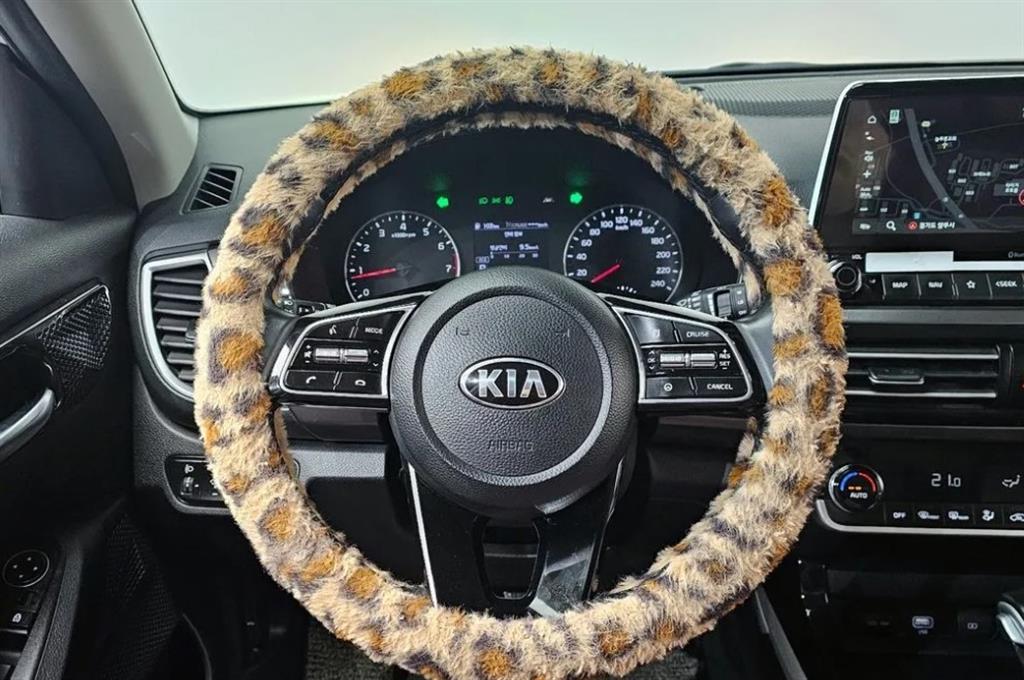 KIA Seltos 2021 Blanco - Importación desde Corea - HF Imports Iquique - Foto 18