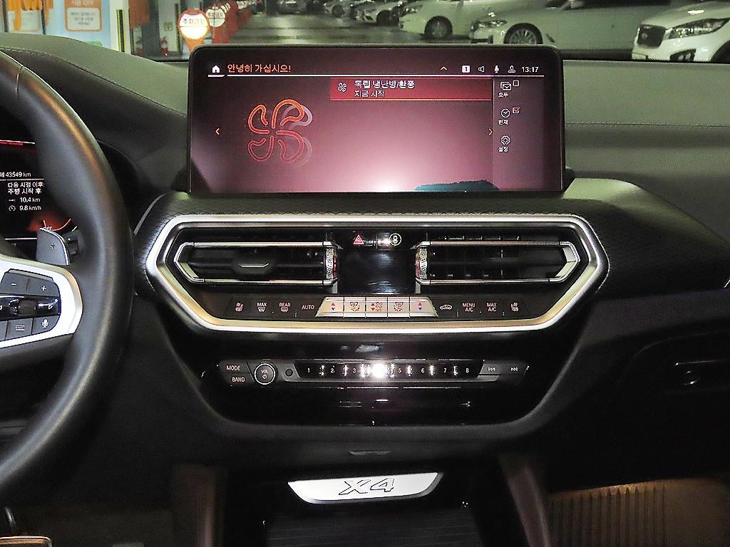 BMW X4 - Vista 11