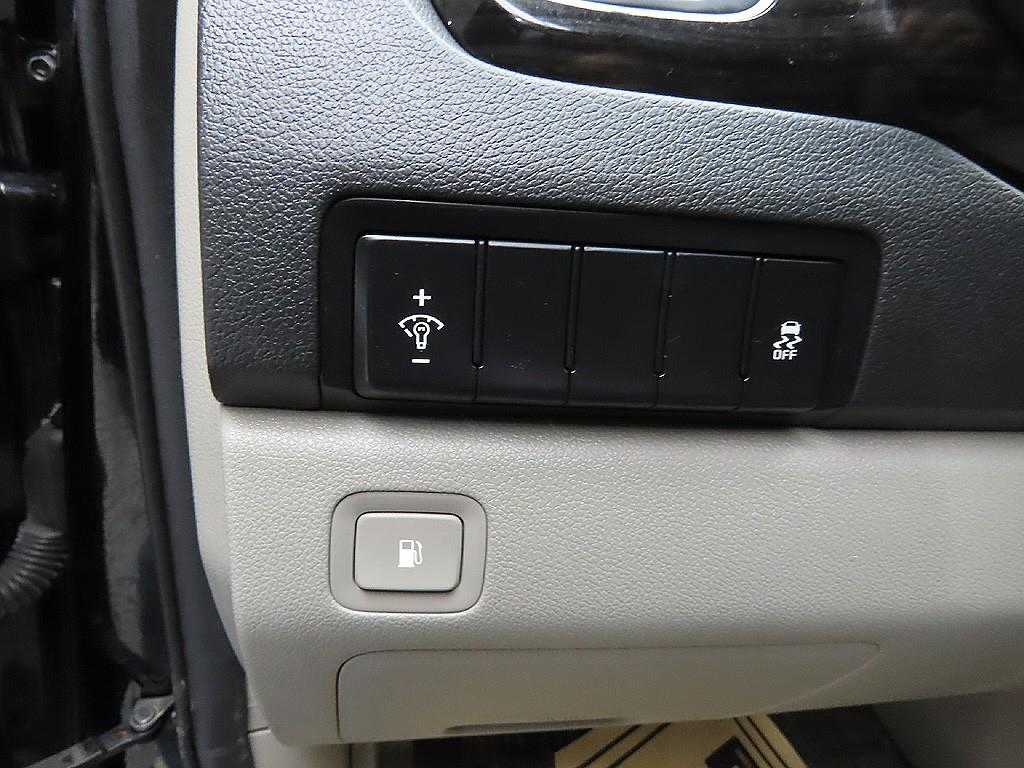 KIA Carnival 2019 Negro - Importación desde Corea - HF Imports Iquique - Foto 13
