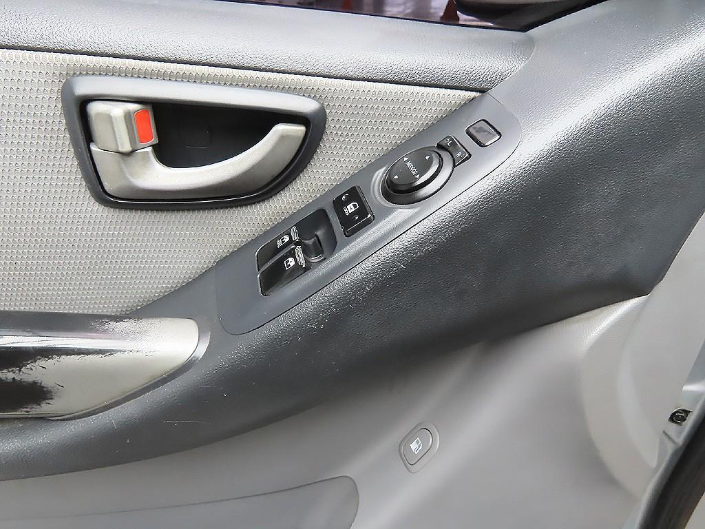 HYUNDAI Starex 2014 Gris - Importación desde Corea - HF Imports Iquique - Foto 12